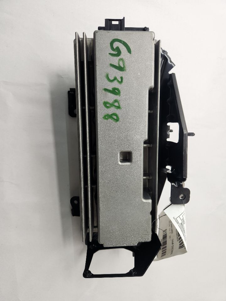 2009 BMW X6 8cyl Gasoline Turbo 4.4 Radio Audio - 485858 — photo 1