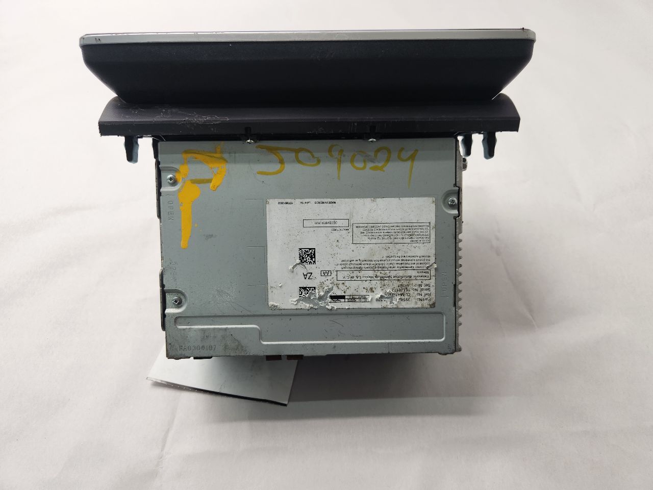 2021 HONDA INSIGHT 1.5L 4cyl Hybrid VVT Radio Audio - 485900 — photo 2