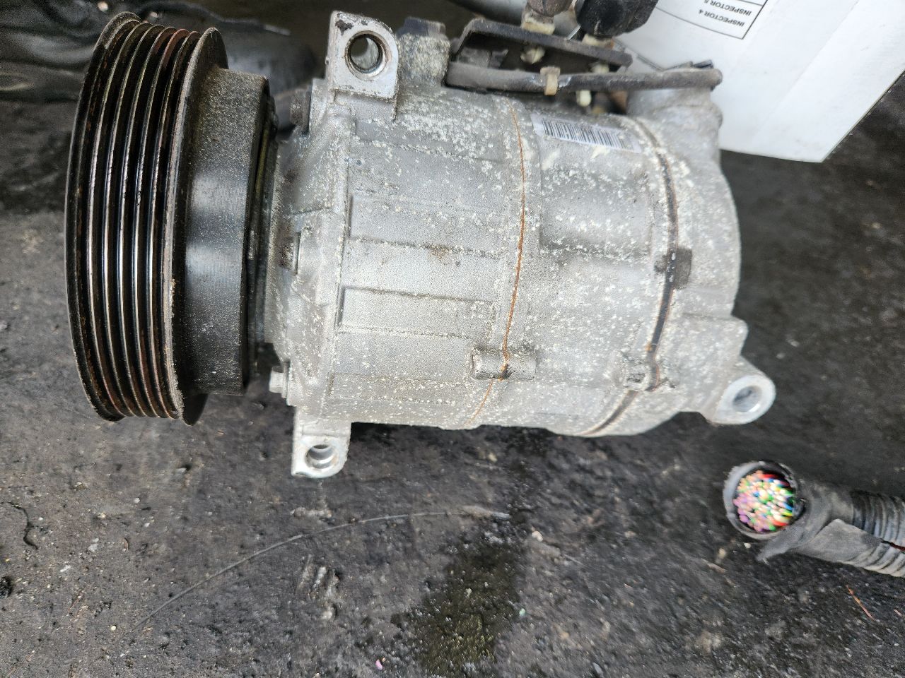 2011 VOLVO XC90 AC COMPRESSOR - 485975 — photo 3