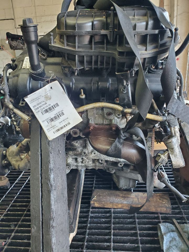 2011 DODGE DURANGO ENGINE ASSEMBLY - 485998