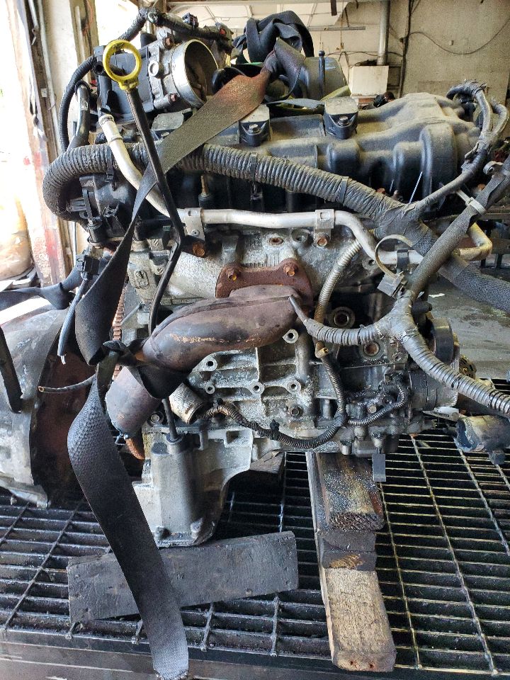 2011 DODGE DURANGO ENGINE ASSEMBLY - 485998 — photo 4