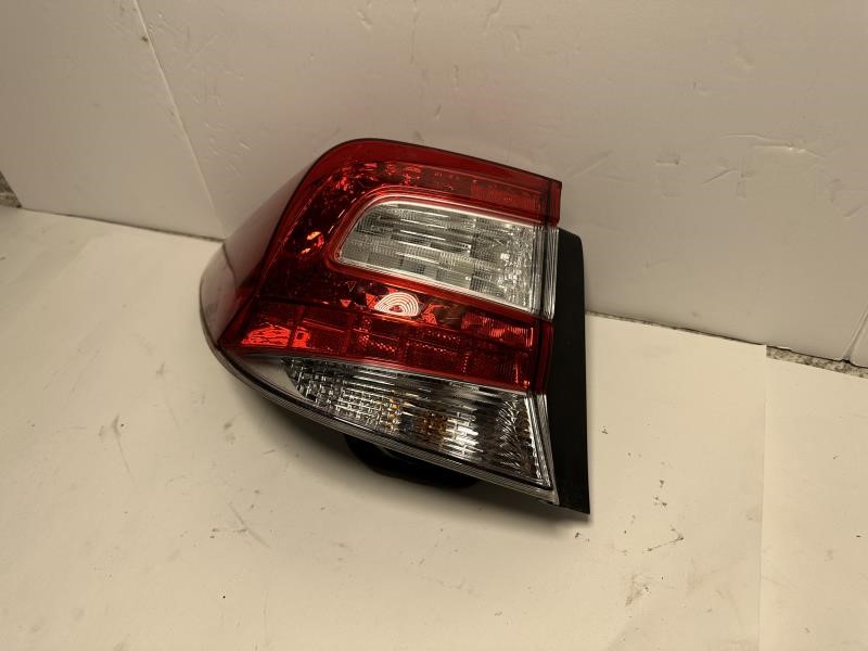 2017 SUBARU IMPREZA Left TAIL LAMP - 486 — photo 3