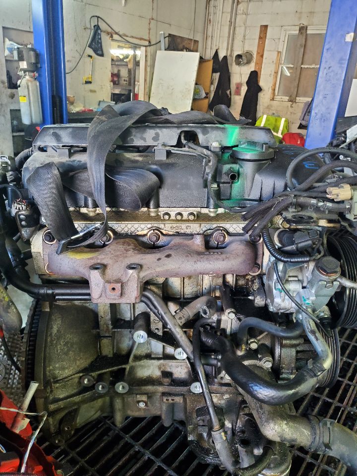 2010 HYUNDAI GENESIS ENGINE ASSEMBLY - 486511 — photo 2