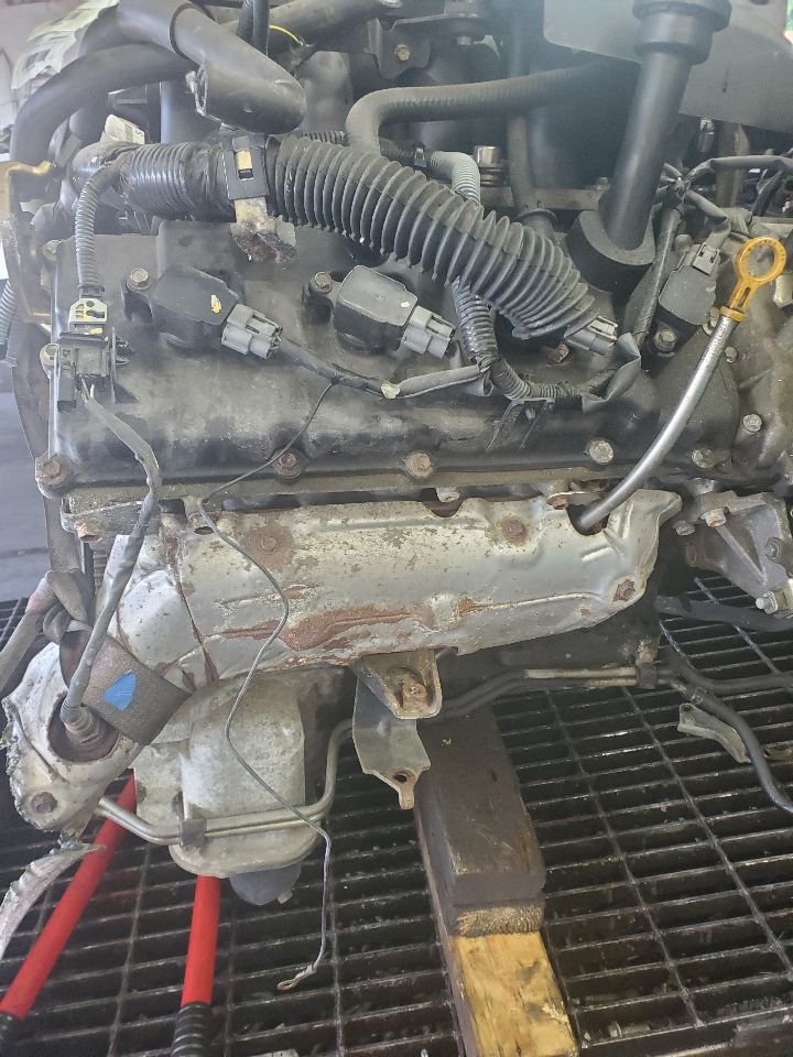2006 NISSAN TITAN ENGINE ASSEMBLY - 486534