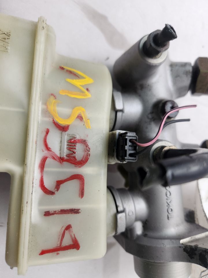 2006 NISSAN TITAN BRAKE MASTER CYL - 486541 — photo 5