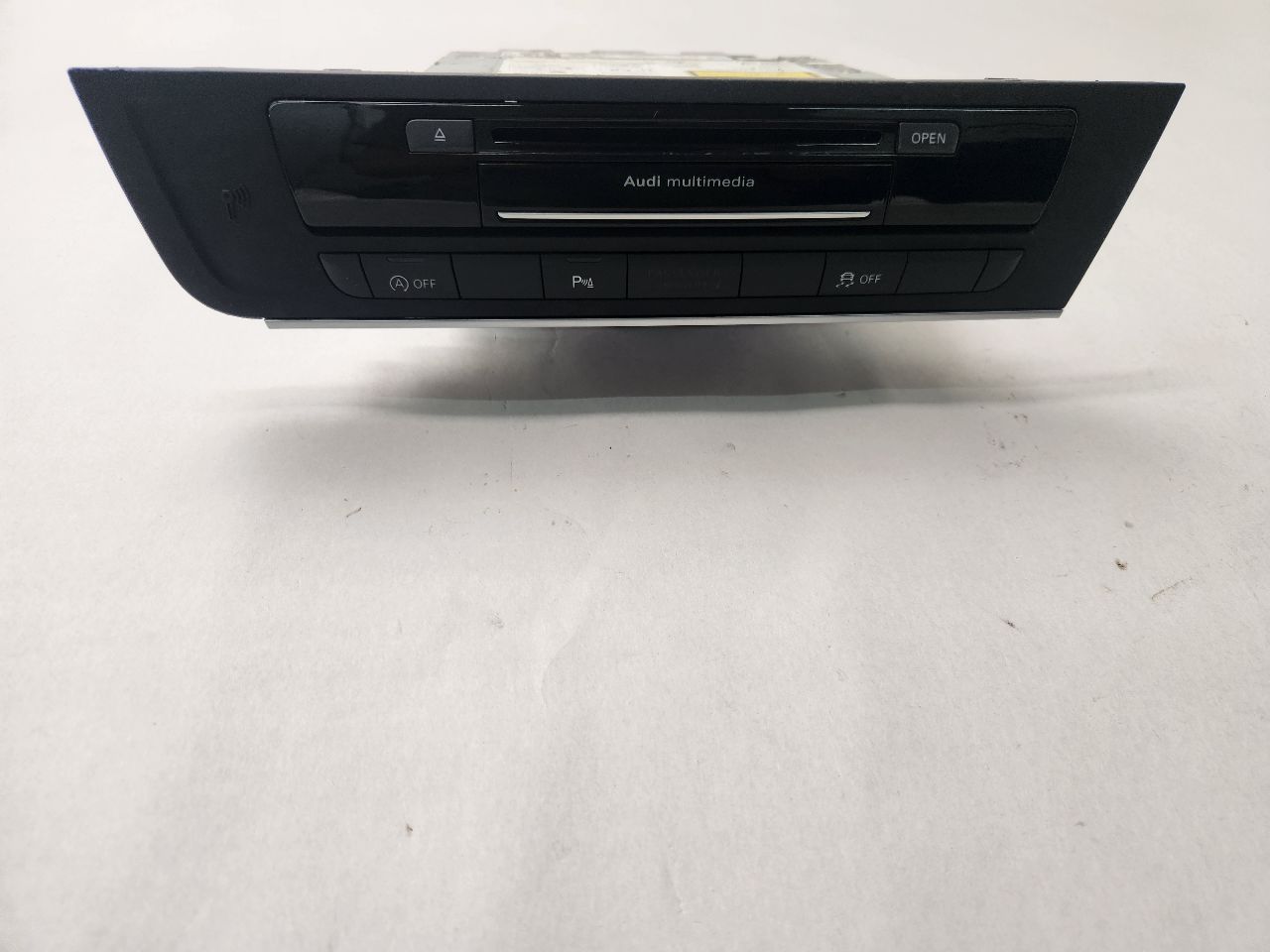 2018 AUDI A6 Radio Audio - 486558