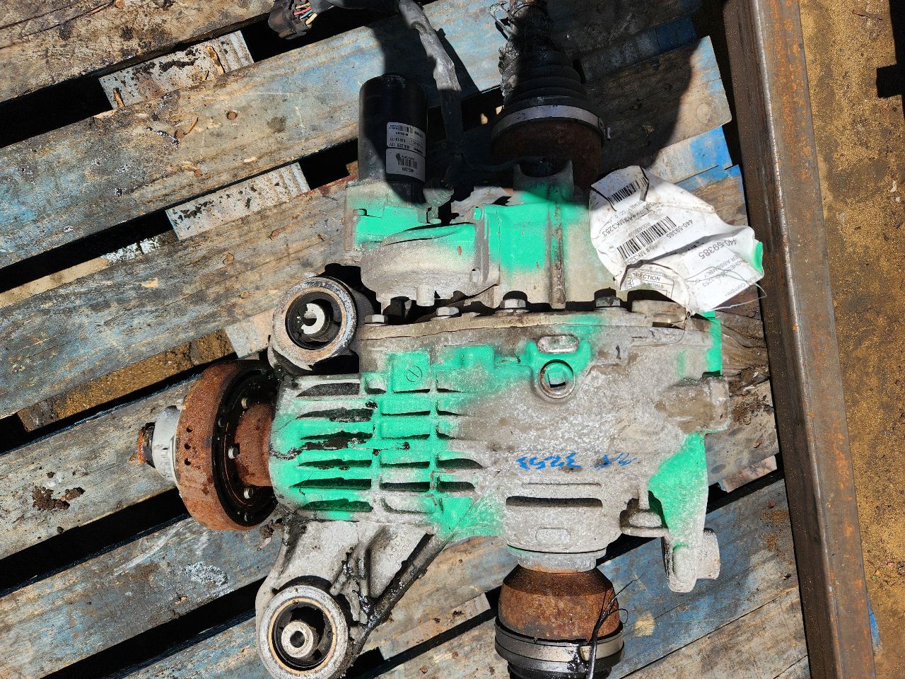 2013 JAGUAR XF CARRIER ASSEMBLY - 486599 — photo 1