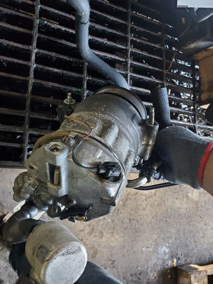 2013 JAGUAR XF AC COMPRESSOR - 486604 — photo 3
