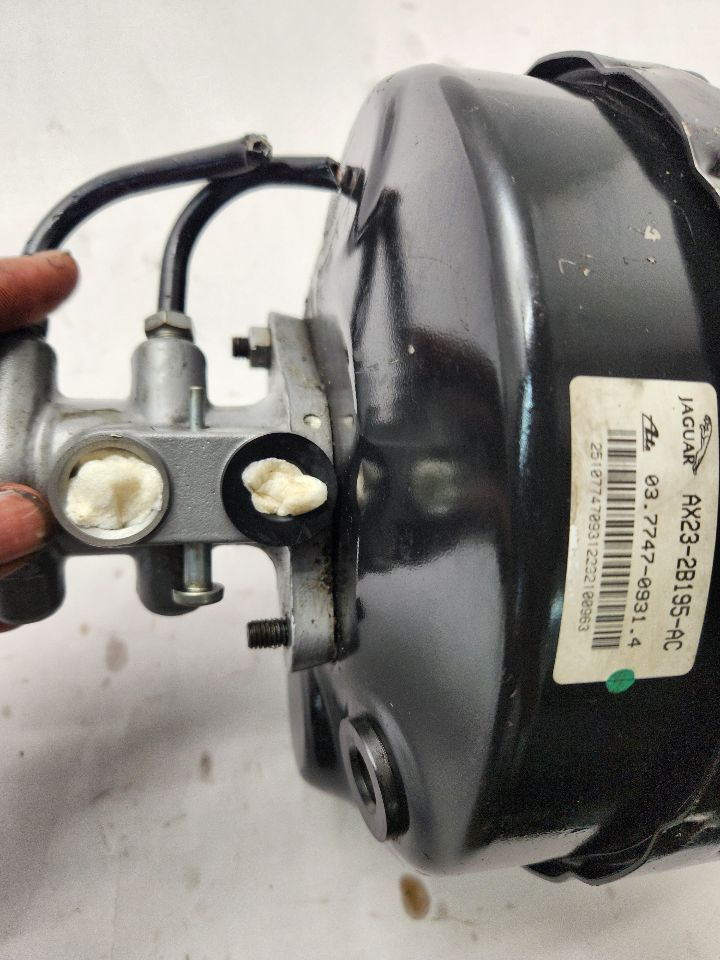 2013 JAGUAR XF BRAKE MASTER CYL - 486611 — photo 2