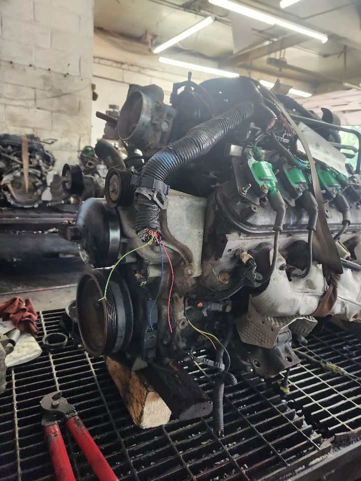 2009 CHEVROLET TAHOE ENGINE ASSEMBLY - 486622 — photo 2