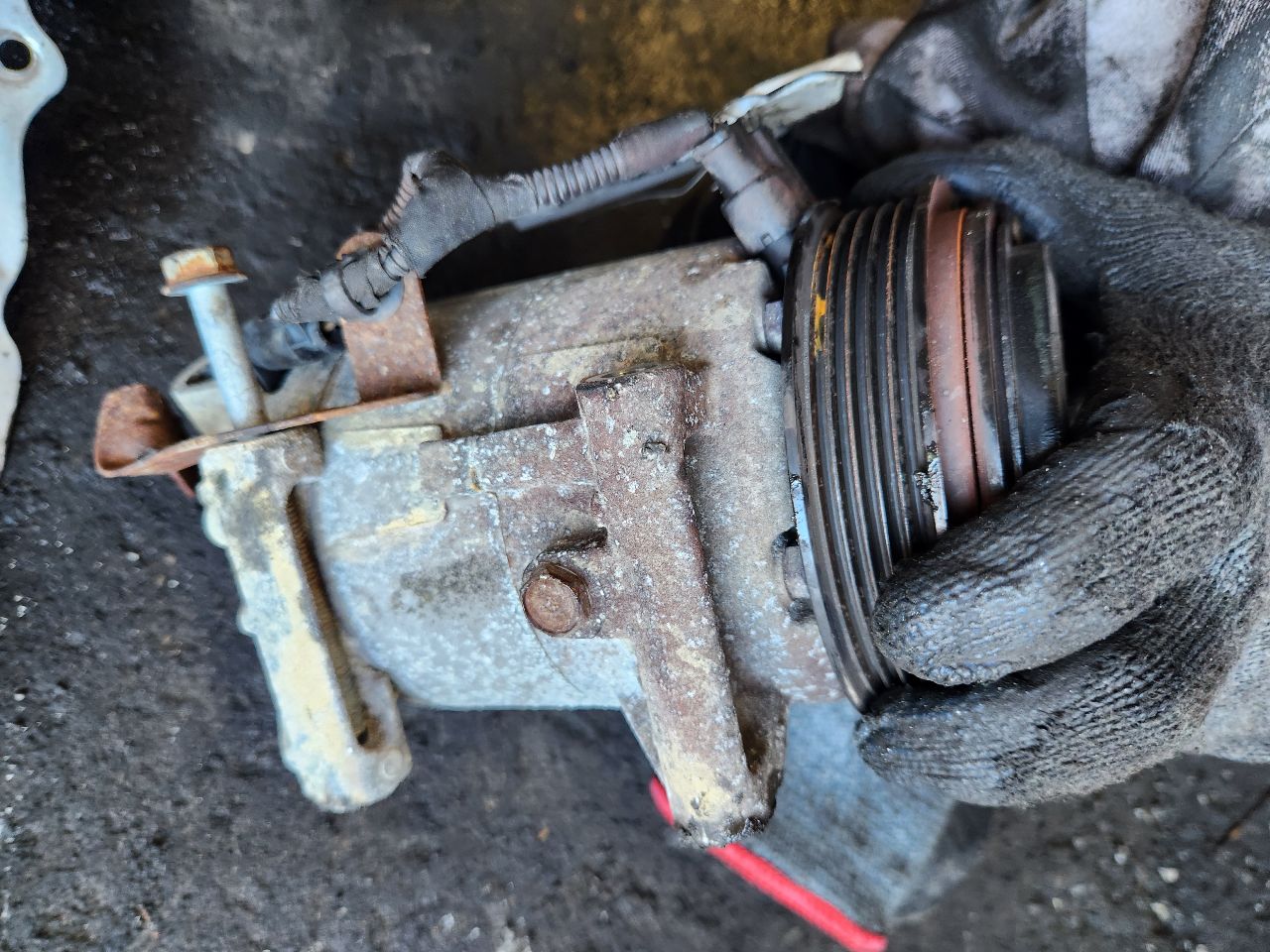 2015 DODGE DART AC COMPRESSOR - 486795 — photo 2