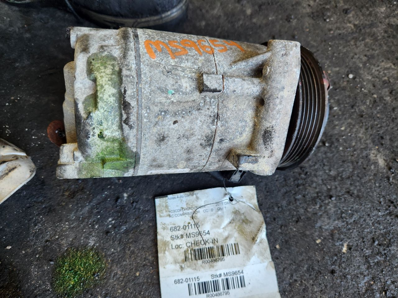 2015 DODGE DART AC COMPRESSOR - 486795 — photo 3