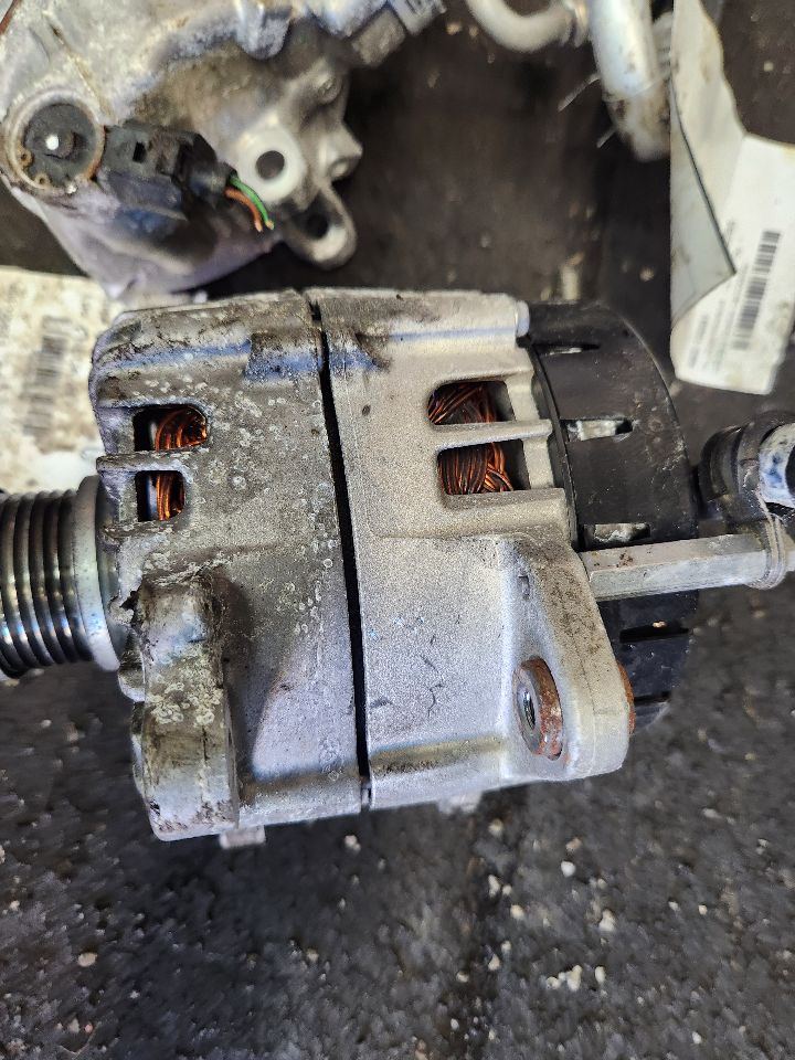 2018 VOLKSWAGEN ATLAS ALTERNATOR - 486942 — photo 1