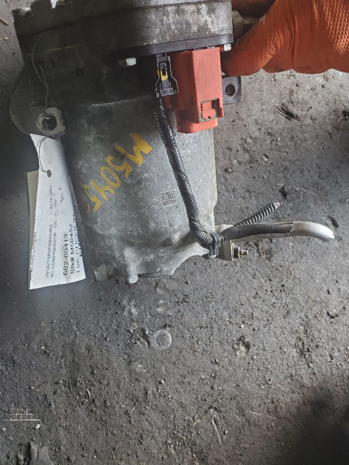 2015 INFINITI Q50 AC COMPRESSOR - 487011 — photo 4
