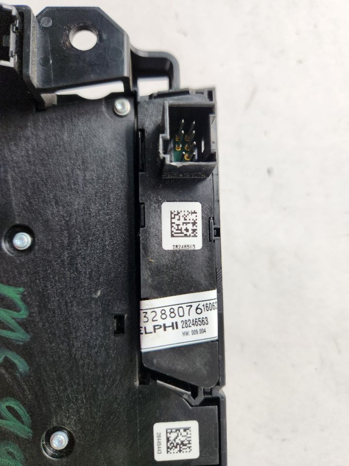 2016 BUICK CASCADA Radio Audio - 487123 — photo 6