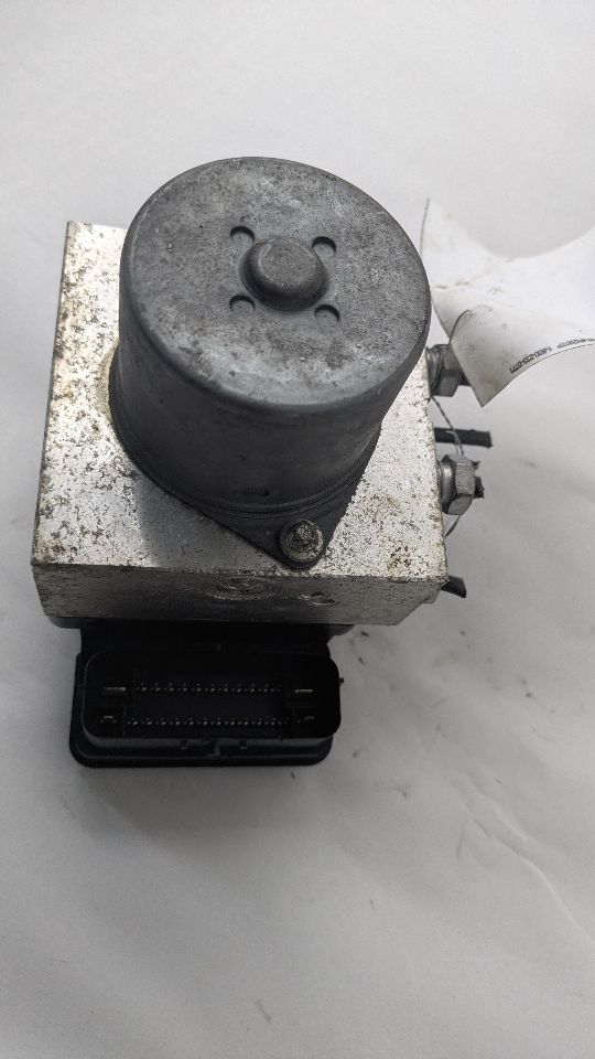 2010 FORD EDGE Anti-lock Brake Pts - 487186 — photo 1