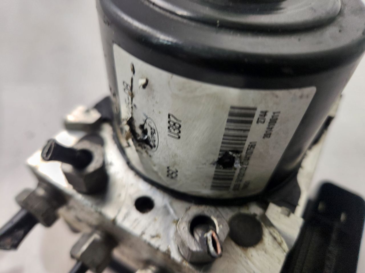 2014 FORD EDGE Anti-lock Brake Pts - 487204 — photo 3