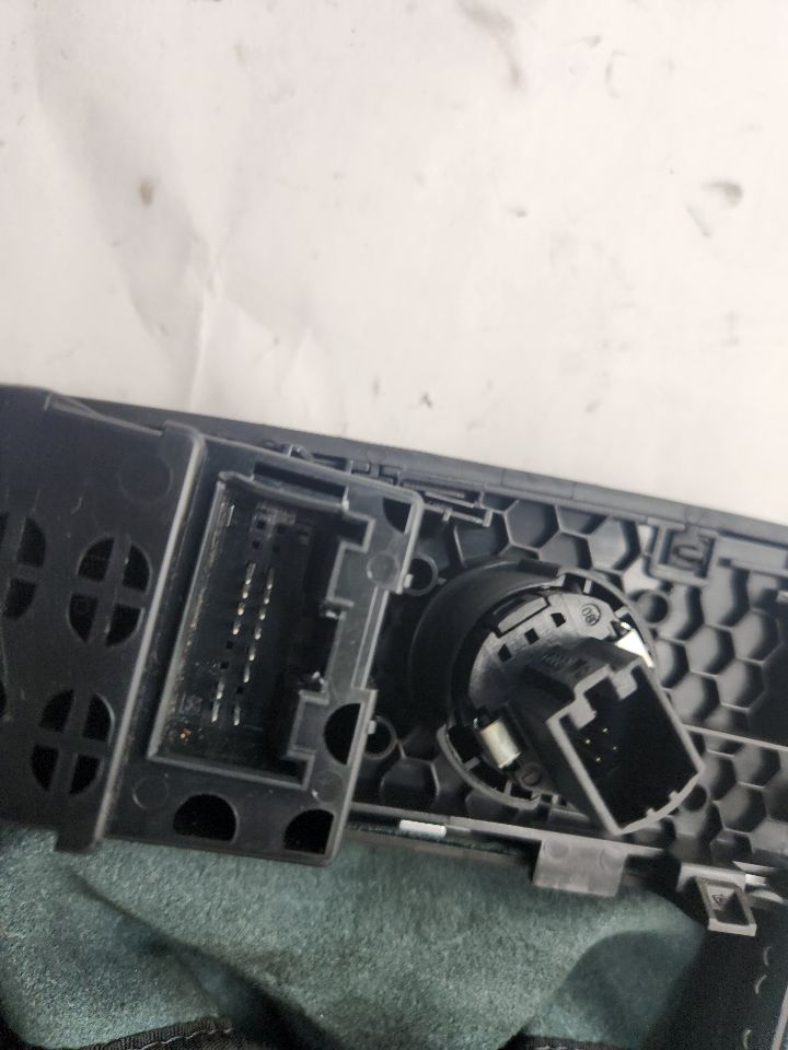 2018 AUDI A6 Trans Shift Assy - 487221 — photo 4