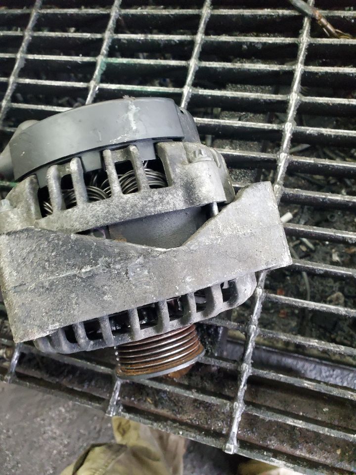 2008 GMC ENVOY ALTERNATOR - 487443 — photo 3