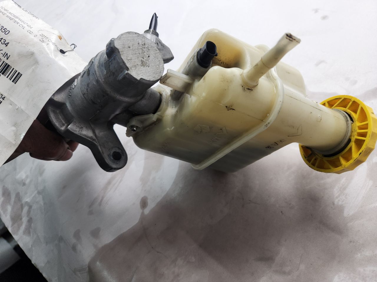 2015 JEEP CHEROKEE BRAKE MASTER CYL - 487460 — photo 4