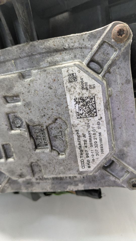 2012 AUDI A4 Left HEADLAMP ASSEMBLY - 487475 — photo 5