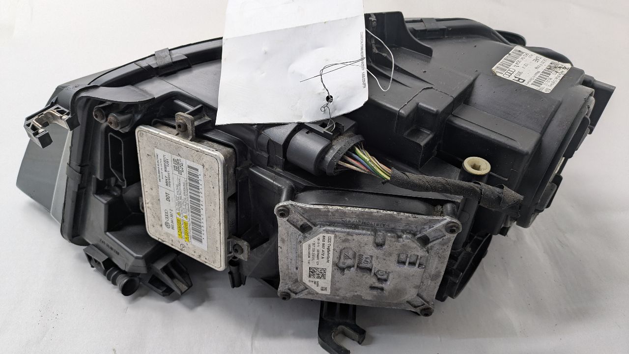 2012 AUDI A4 Right HEADLAMP ASSEMBLY - 487476 — photo 3