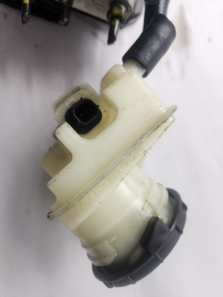 2008 BUICK ENCLAVE BRAKE MASTER CYL - 487655 — photo 4