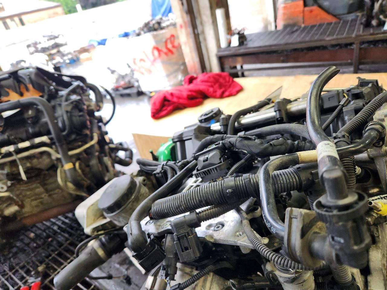 2014 BMW 320i ENGINE ASSEMBLY - 487670 — photo 5