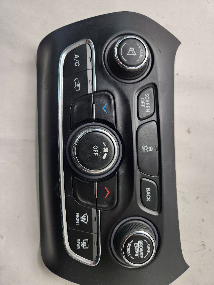 2017 JEEP CHEROKEE TEMP CONTROL - 487708 — photo 1