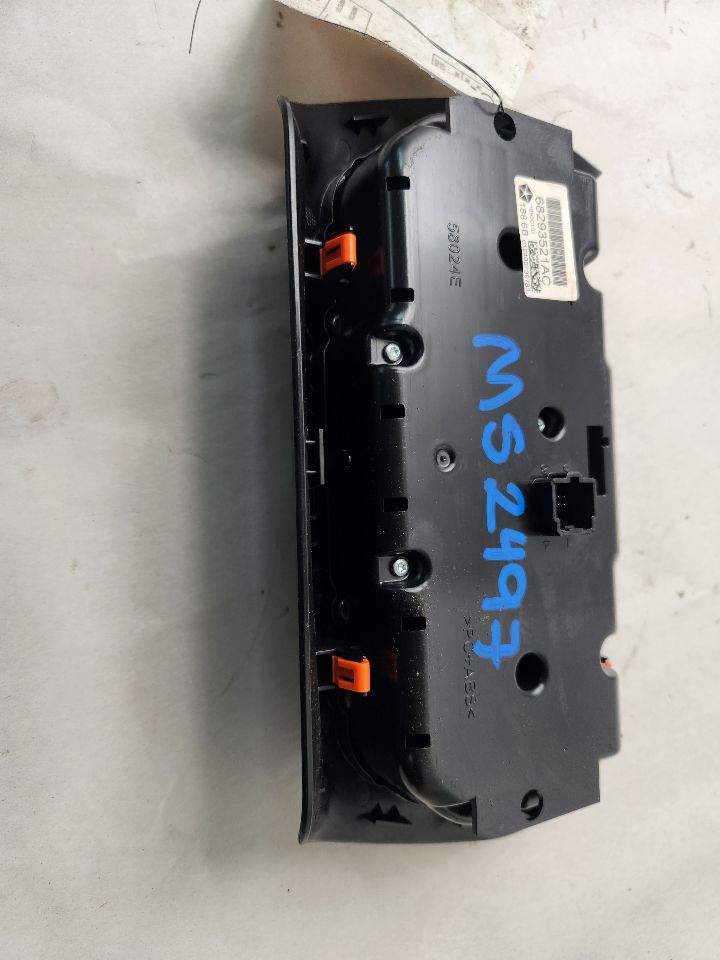 2017 JEEP CHEROKEE TEMP CONTROL - 487708 — photo 4