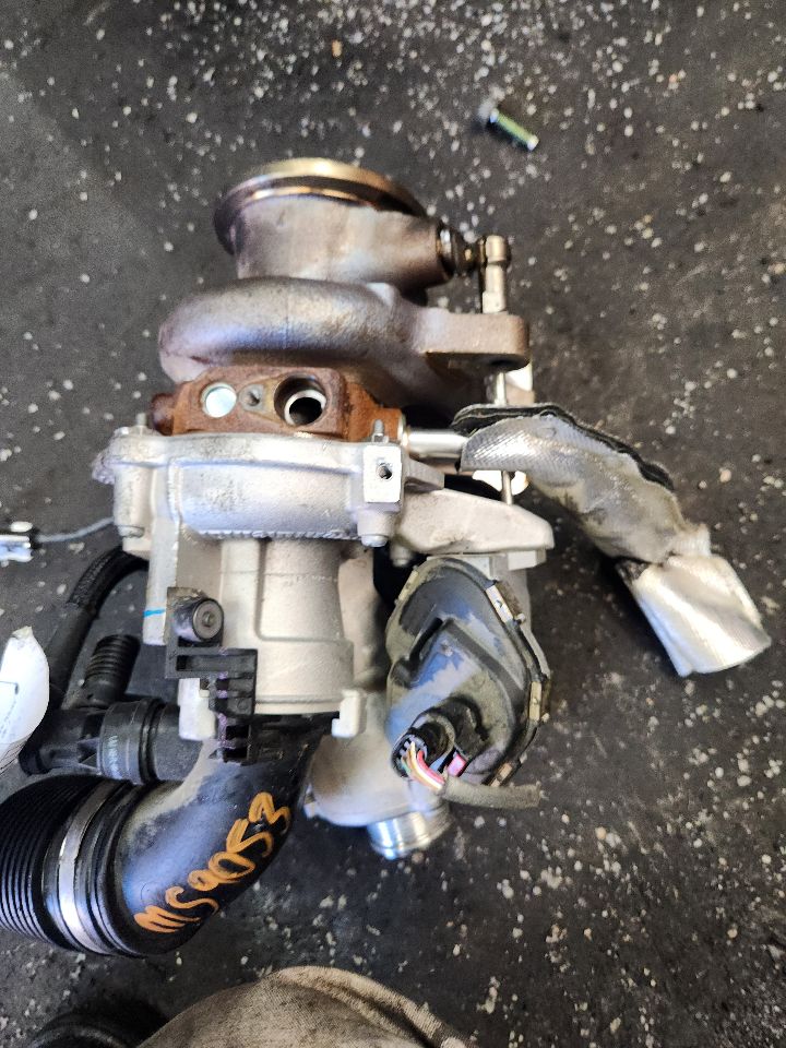 2024 VOLKSWAGEN TIGUAN EXHAUST MANIFOLD - 488025