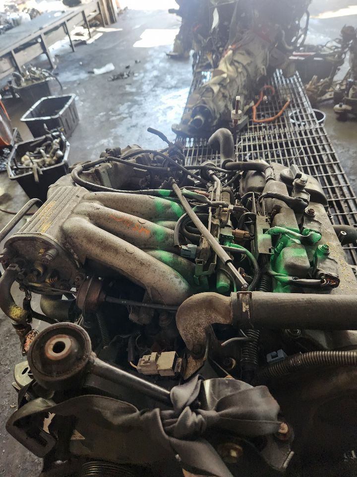 2001 LEXUS RX300 ENGINE ASSEMBLY - 488147 — photo 3