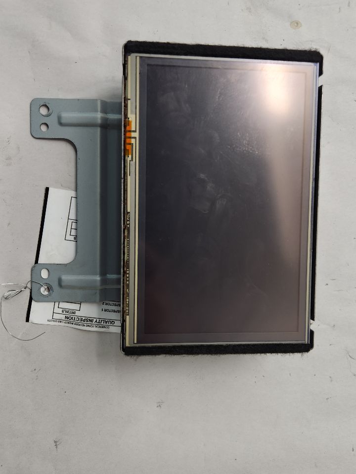 2014 INFINITI QX70 Info-GPS-TV Screen - 488263 — photo 3
