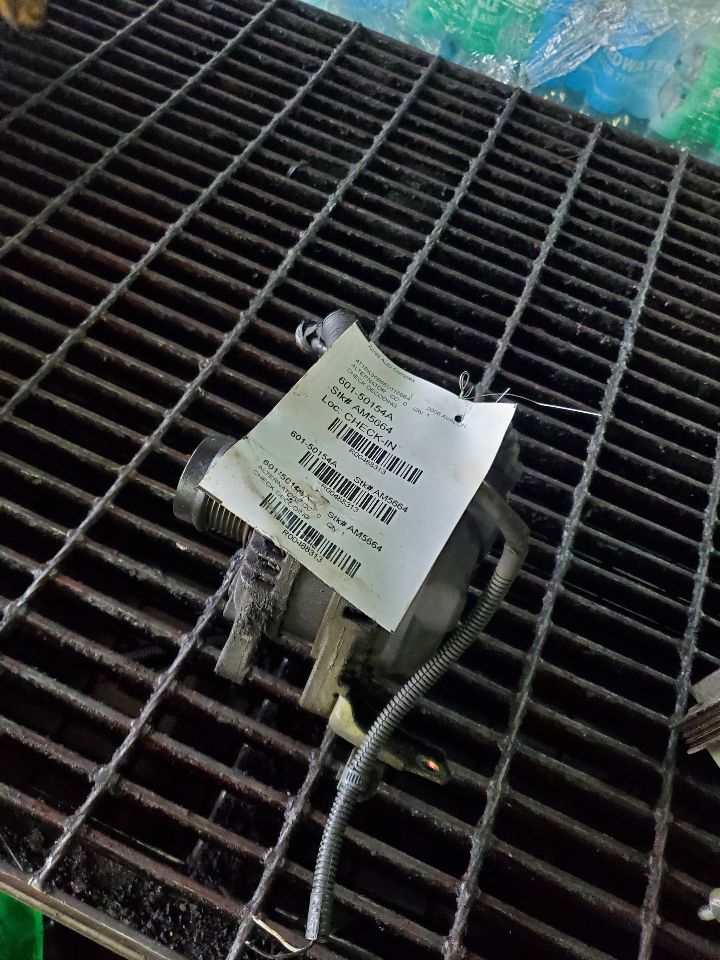 2006 TOYOTA AVALON ALTERNATOR - 488313 — photo 1