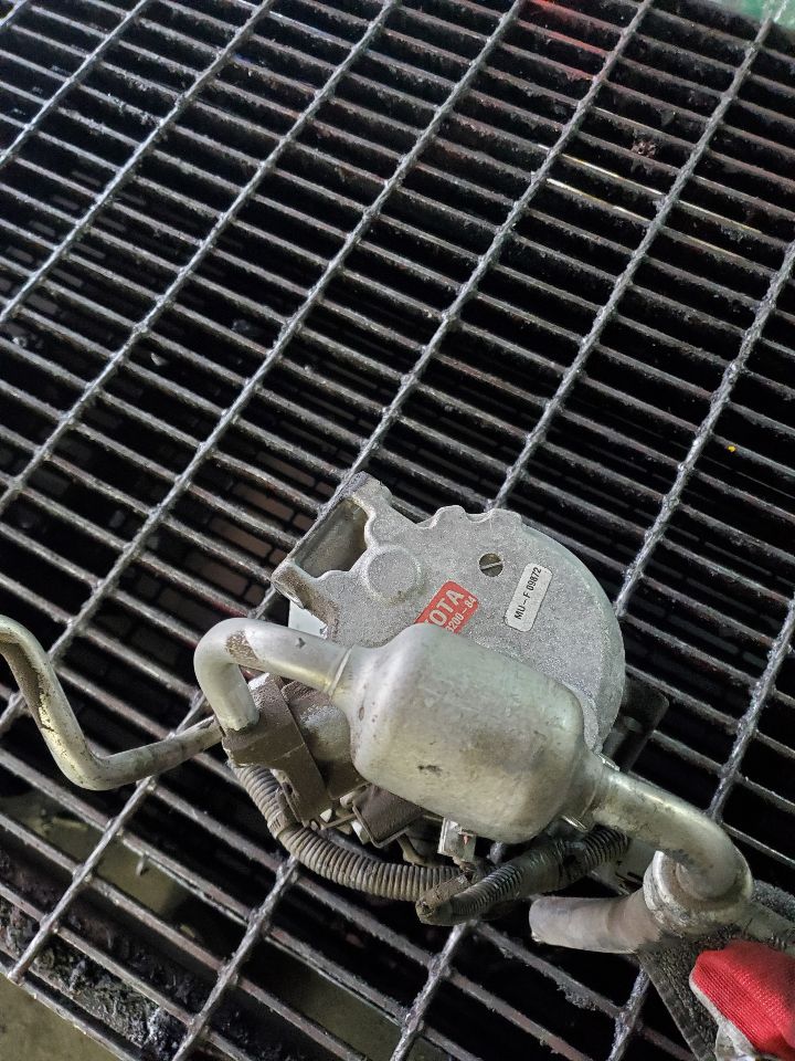 2006 TOYOTA AVALON AC COMPRESSOR - 488314 — photo 2