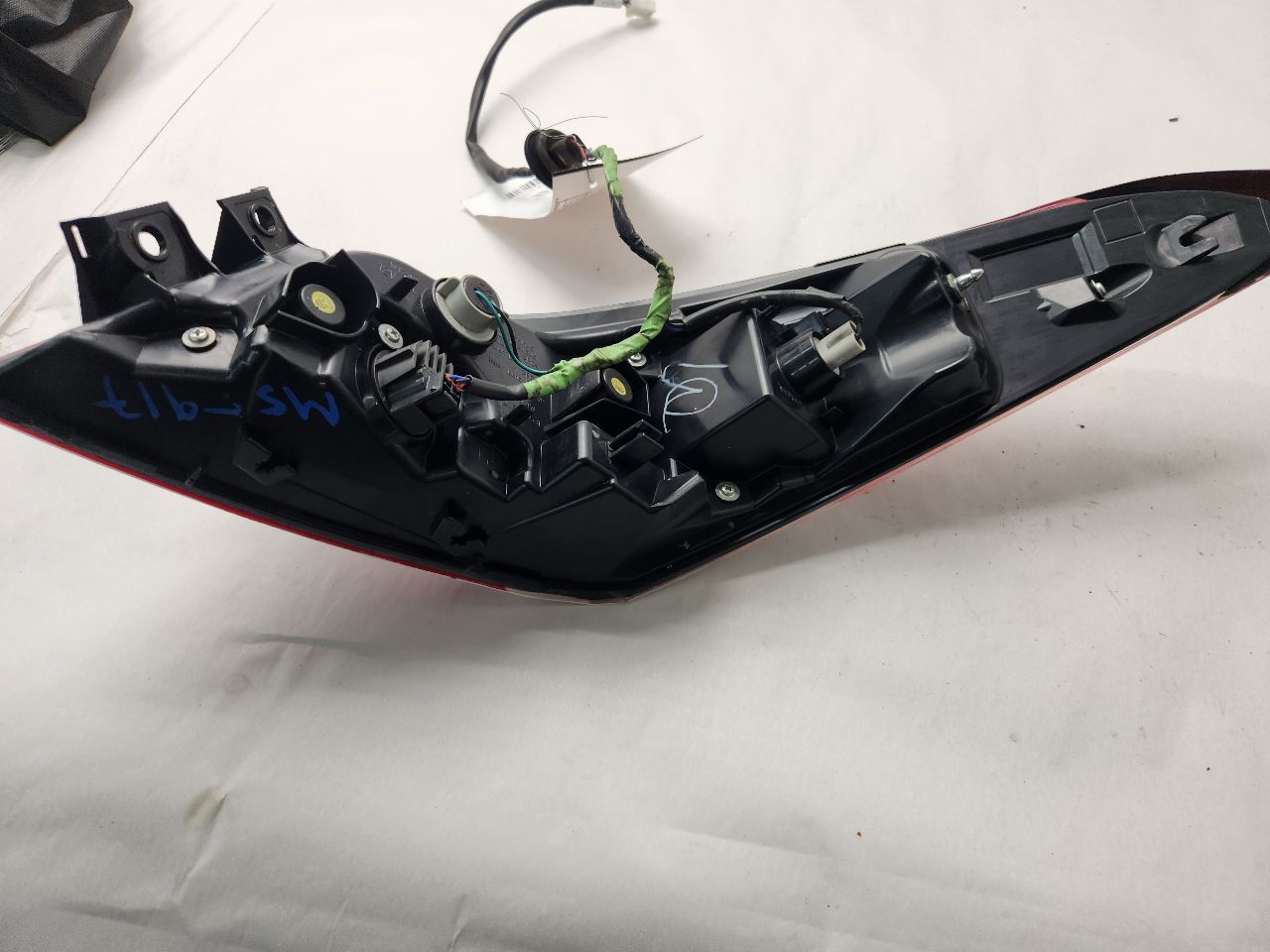 2020 TOYOTA CAMRY Left TAIL LAMP - 488429 — photo 3