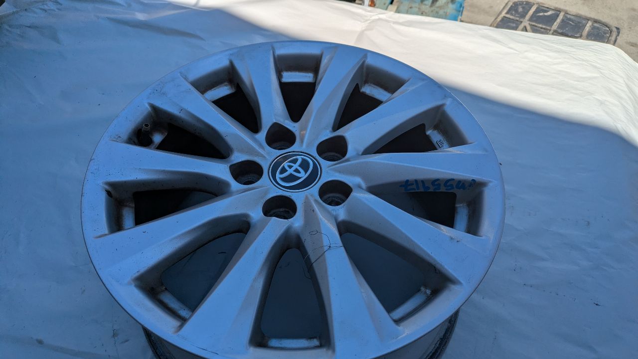 2020 TOYOTA CAMRY WHEEL - 488450 — photo 3