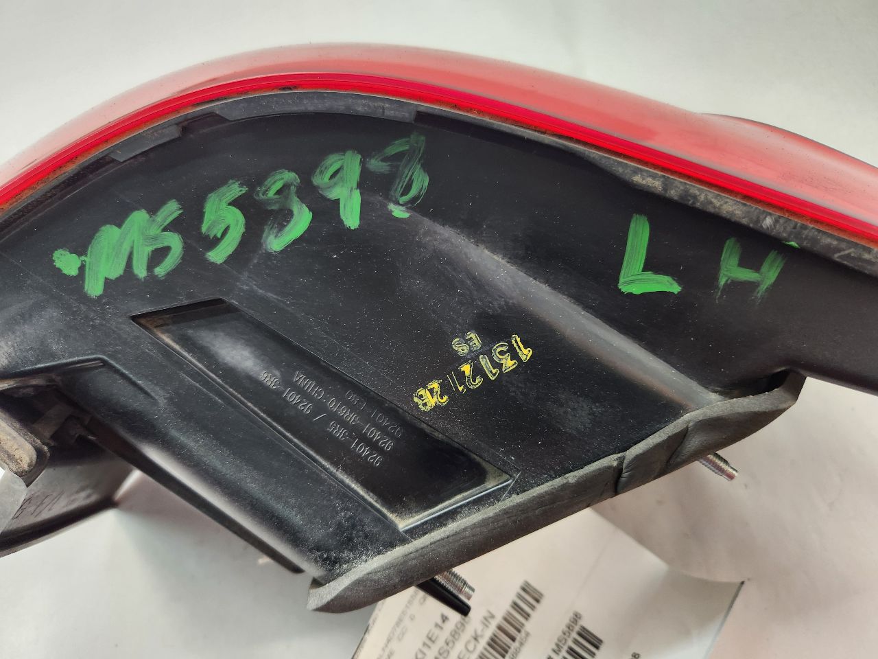 2014 KIA CADENZA Left TAIL LAMP - 488454 — photo 5