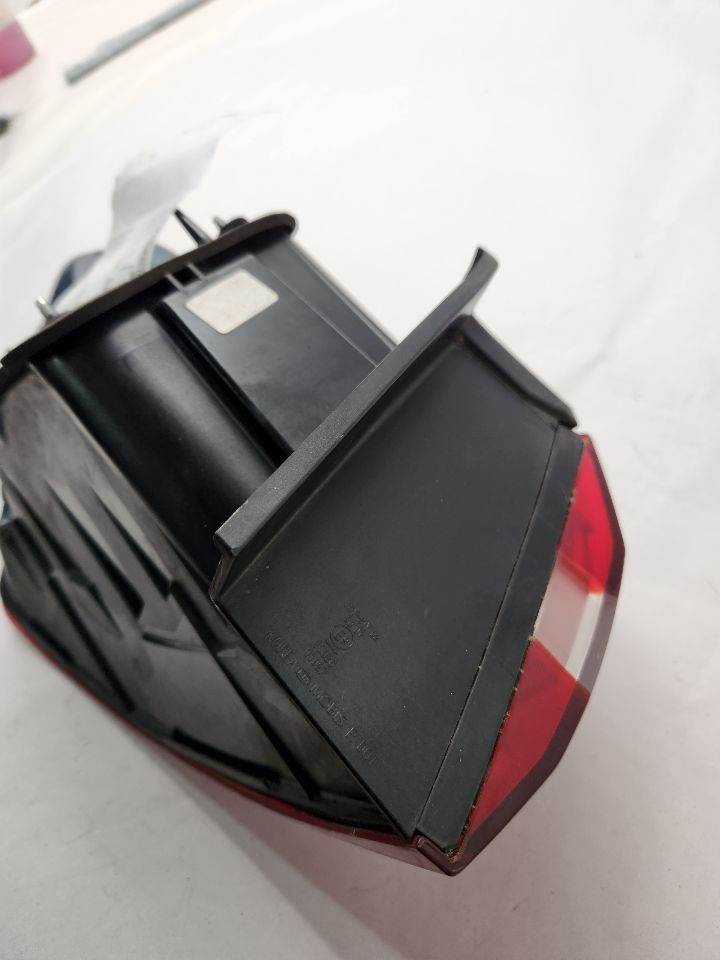 2014 KIA CADENZA Right TAIL LAMP - 488456 — photo 5