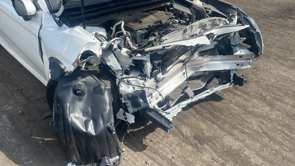 2020 TOYOTA CAMRY Decklid  Tailgate - 488469 — photo 2