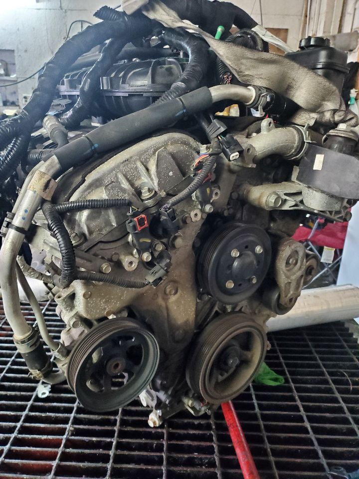 2015 CHEVROLET TRAVERSE ENGINE ASSEMBLY - 488486 — photo 2