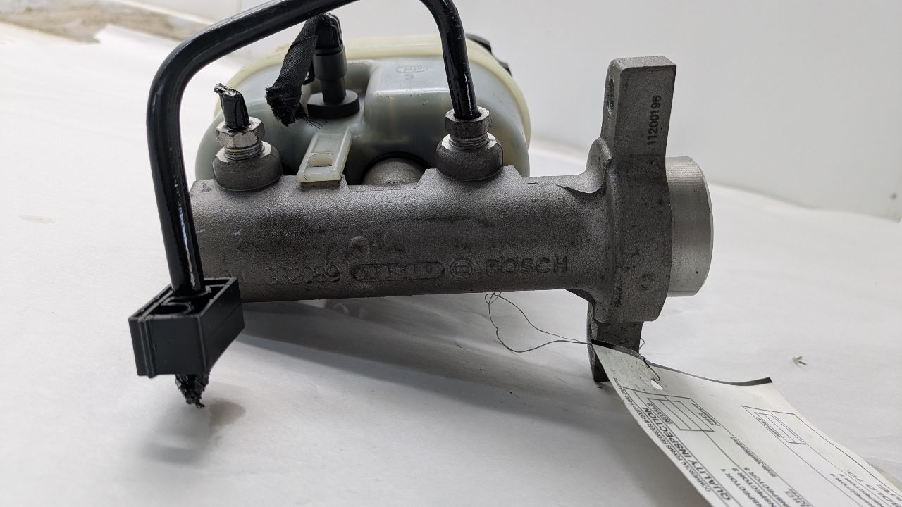 2011 CHEVROLET SILVERADO 1500 PICKUP BRAKE MASTER CYL - 488499 — photo 2