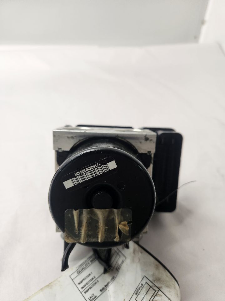 2014 FORD FOCUS Anti-lock Brake Pts - 488569 — photo 1