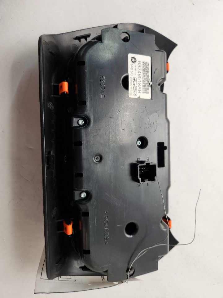 2015 JEEP CHEROKEE TEMP CONTROL - 488592 — photo 2