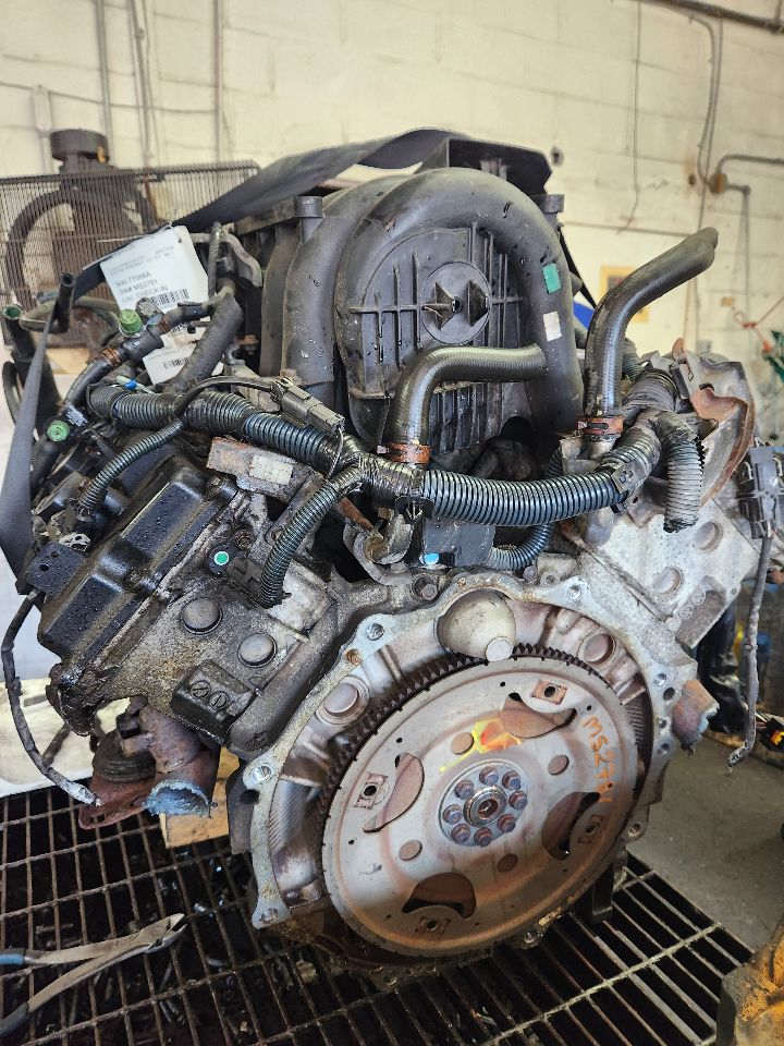 2004 NISSAN TITAN ENGINE ASSEMBLY - 488621 — photo 8