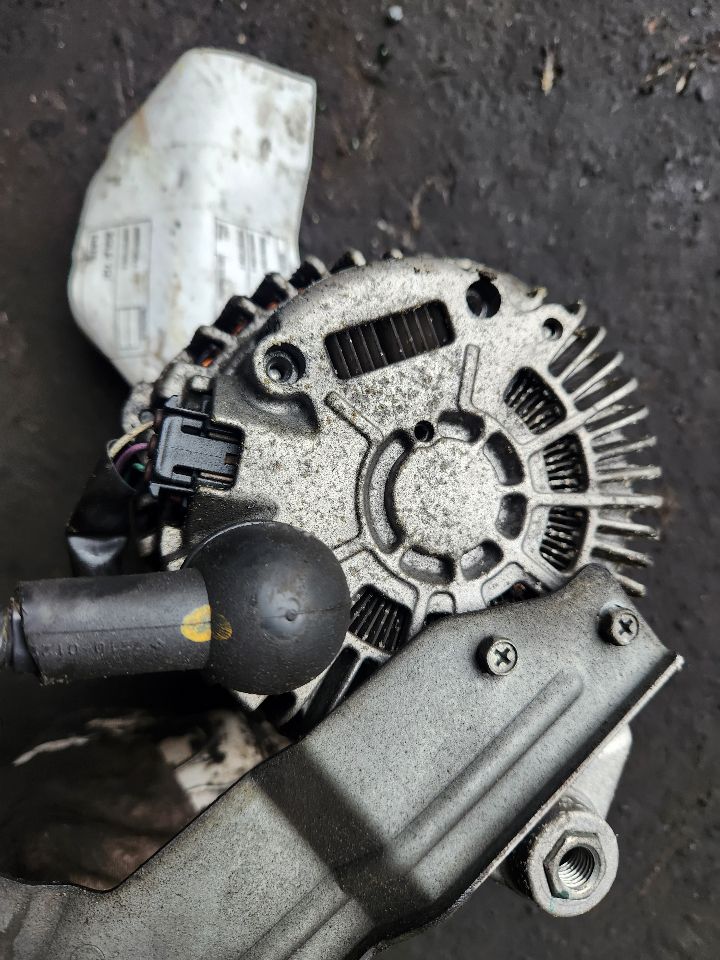 2014 INFINITI QX70 ALTERNATOR - 488673 — photo 4