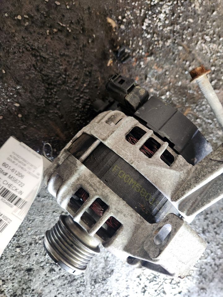 2012 VOLVO 60 SERIES ALTERNATOR - 488690 — photo 2