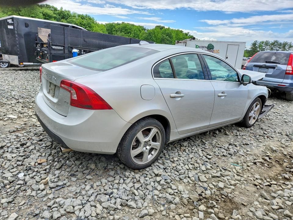 2012 VOLVO 60 SERIES BRAKE MASTER CYL - 488692 — photo 3