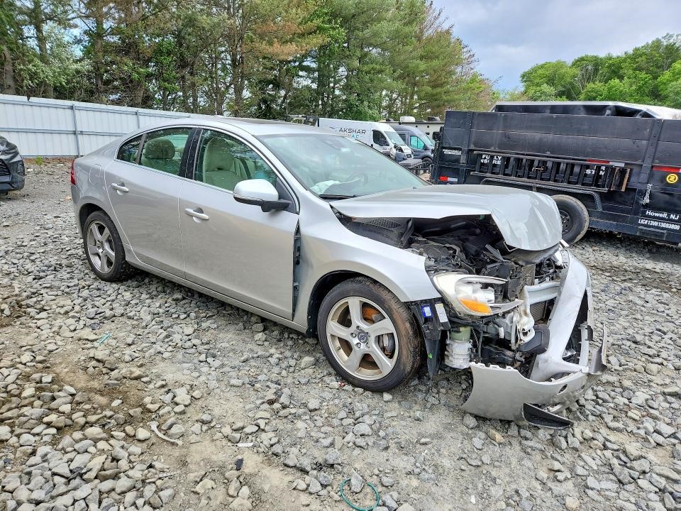 2012 VOLVO 60 SERIES BRAKE MASTER CYL - 488692 — photo 4