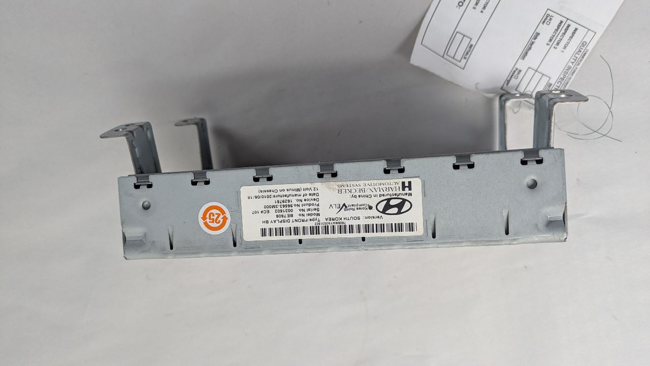 2011 HYUNDAI GENESIS Info-GPS-TV Screen - 488722 — photo 5